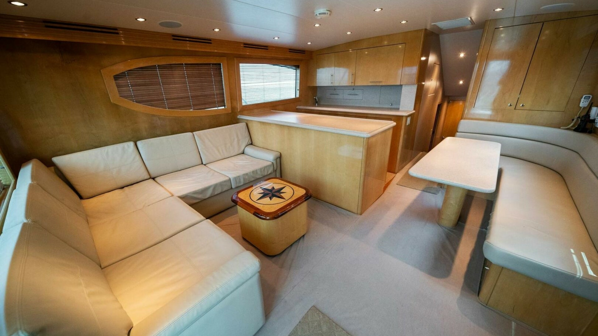 2003 Hatteras 54 Convertible Big Boyd Yacht For Sale