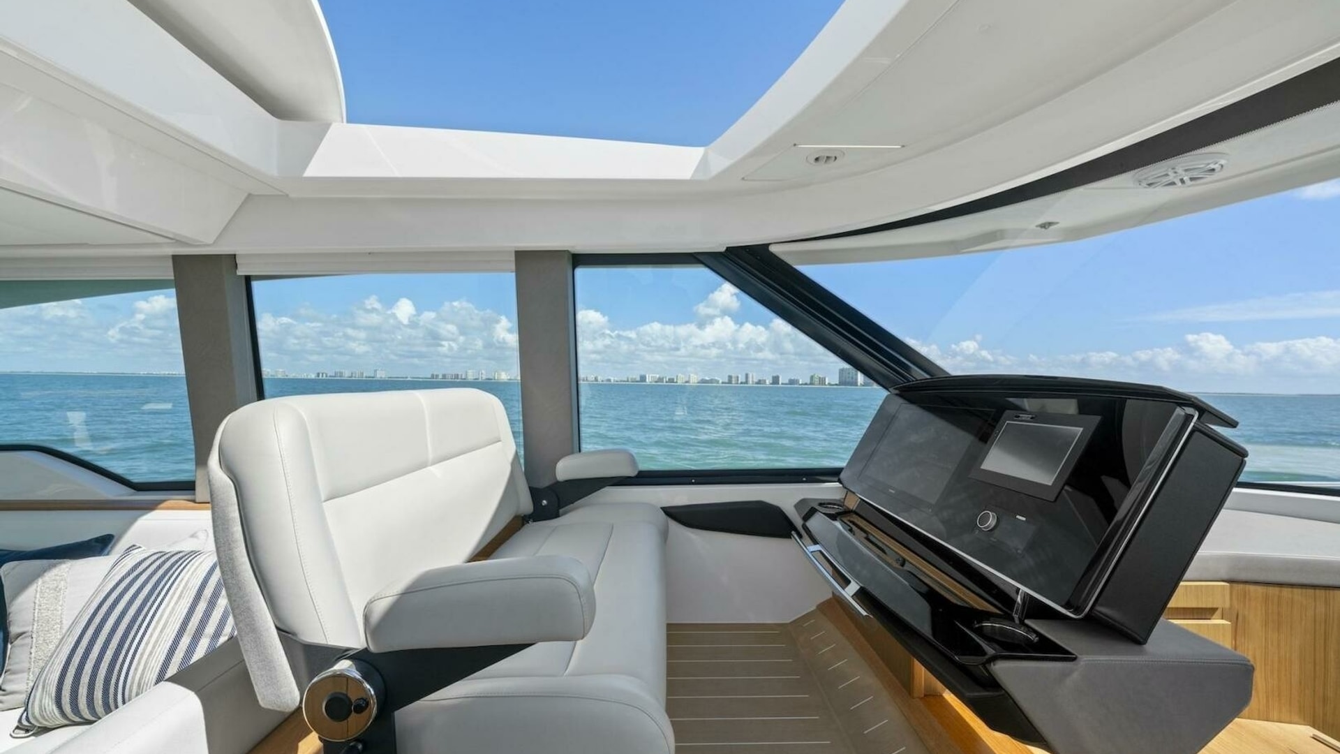 2023 Tiara EX 60 Tranquil Moments II Yacht For Sale