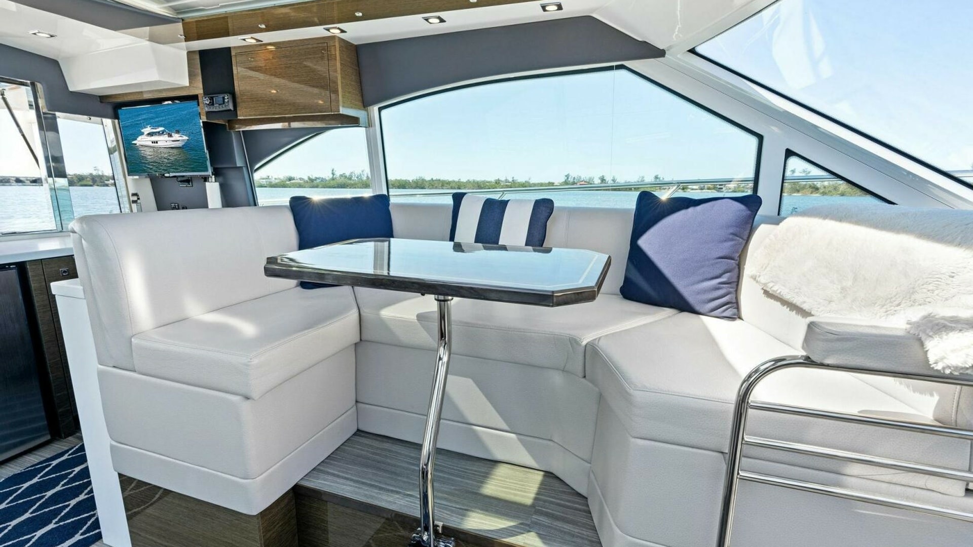 2019 Cruisers Yachts 45 Cantius My Everything Yacht For Sale