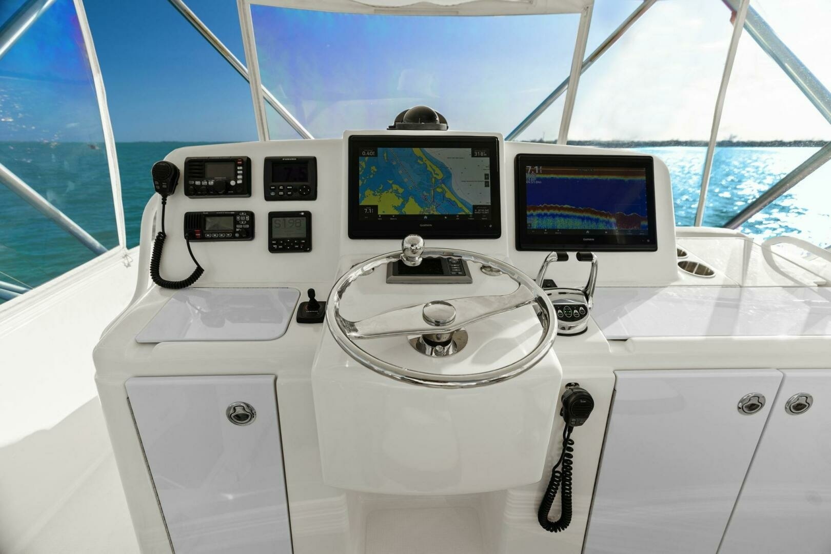 2013 Tiara 3900 Convertible Salty Dach Yacht For Sale
