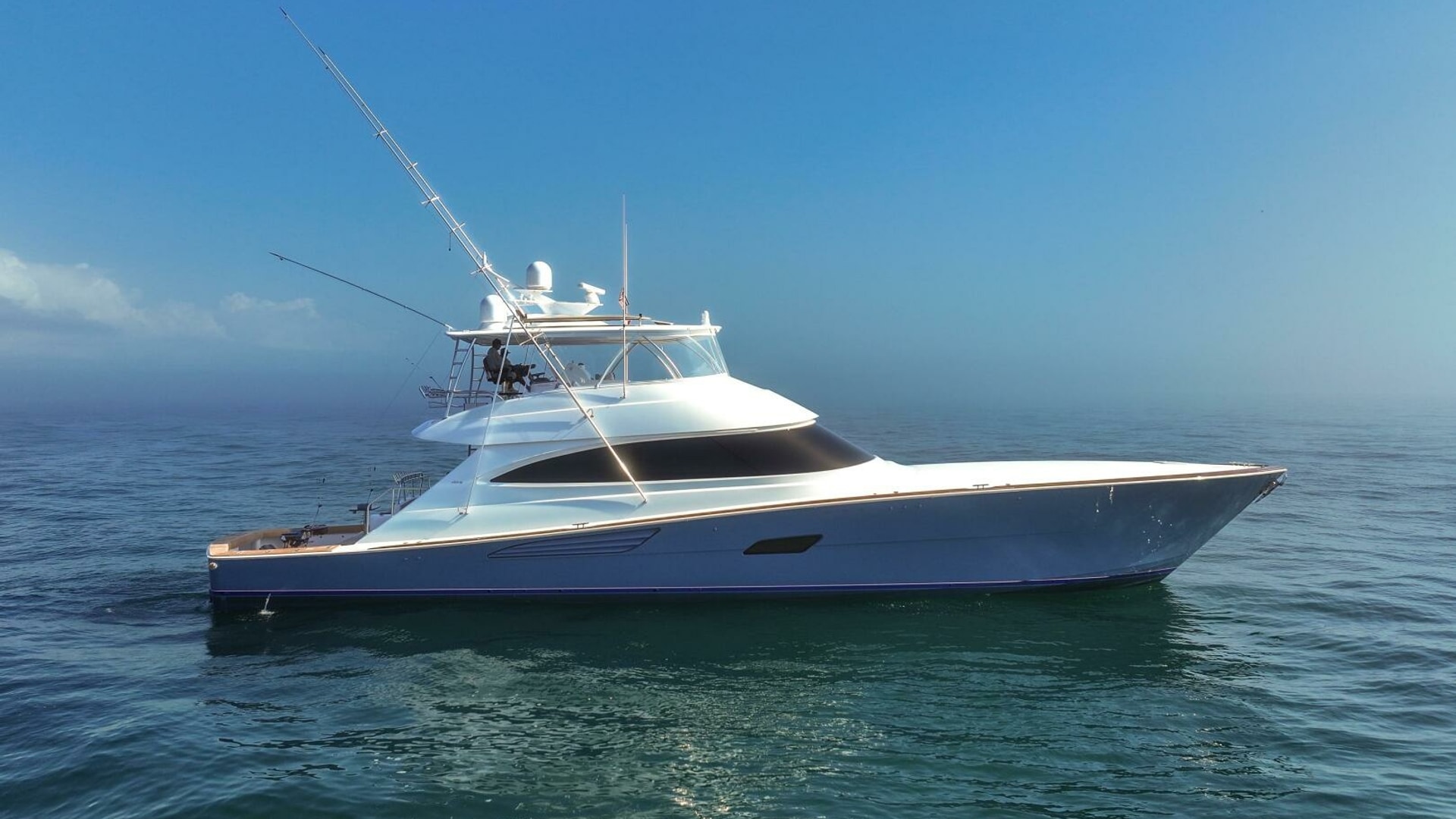2025 Viking 90C Zatara Yacht For Sale