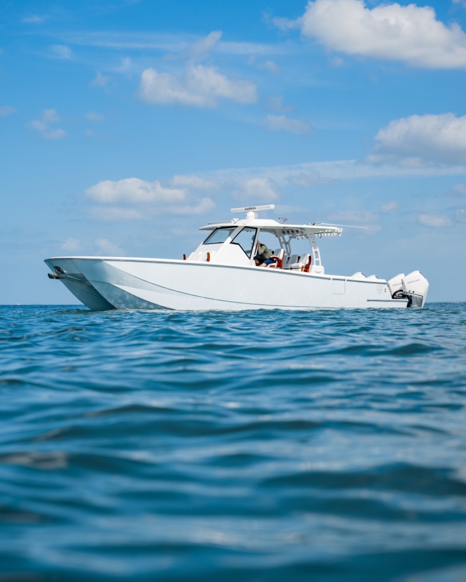 2022 Barker Boatworks 40 HPC