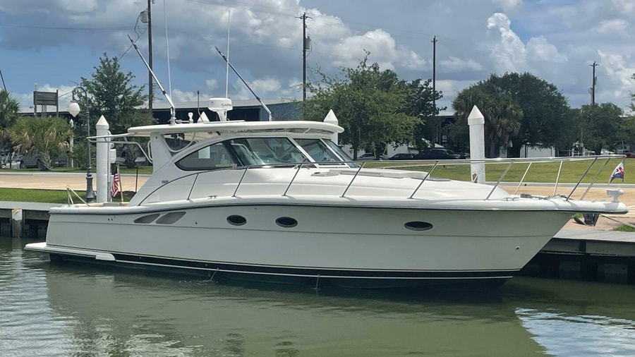 2002 Tiara 3800 Open