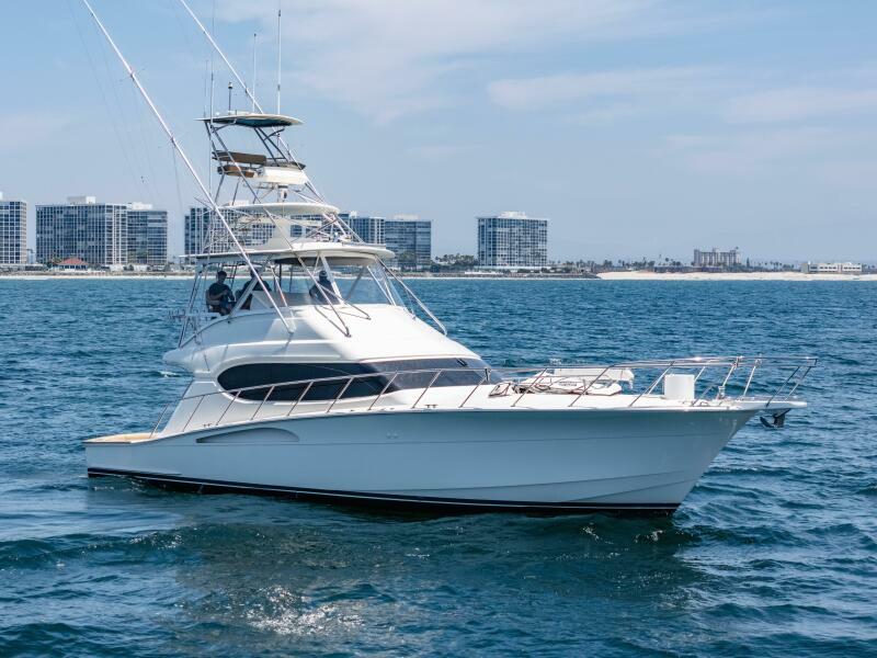 2004 Hatteras 54 Convertible