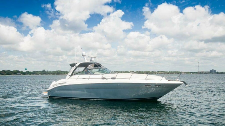 2003 Sea Ray 380 Sundancer
