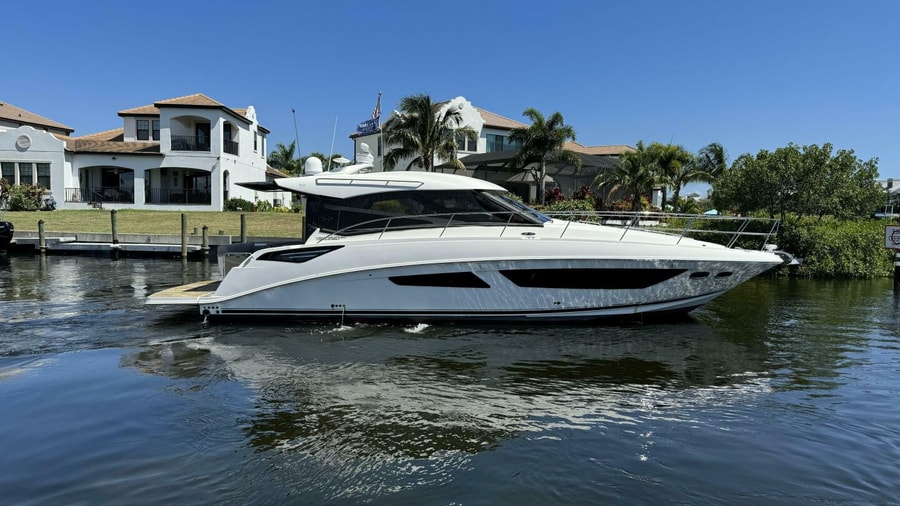 2016 Sea Ray 470 Sundancer
