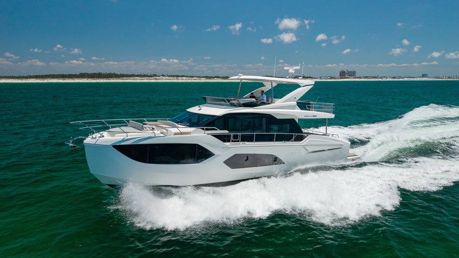 2027 Absolute 60 Flybridge