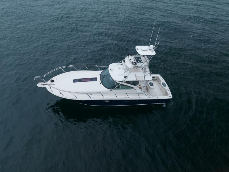 2015 Tiara 4300 Open