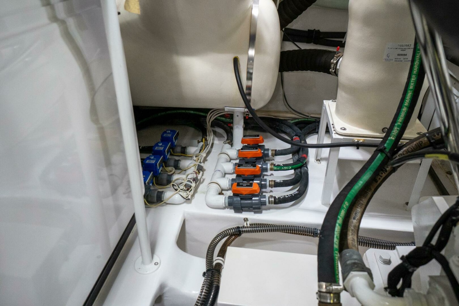 2021 Viking 72 Enclosed Bridge Photo