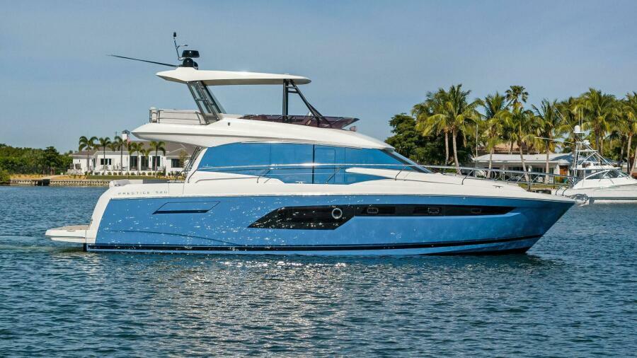 2020 Prestige 520 Flybridge
