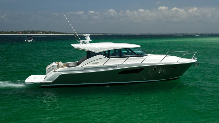 2015 Tiara 44 Coupe
