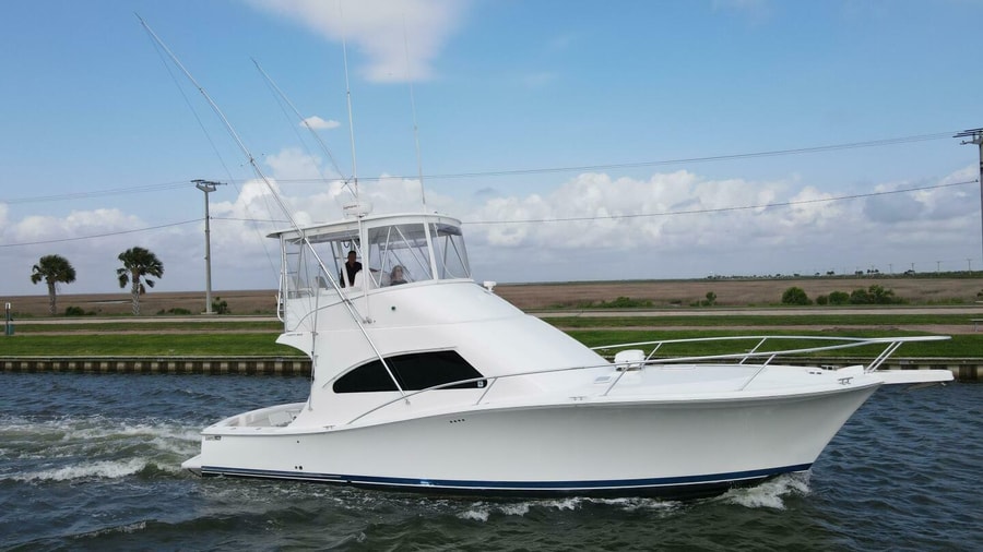 2005 Luhrs 41 Convertible