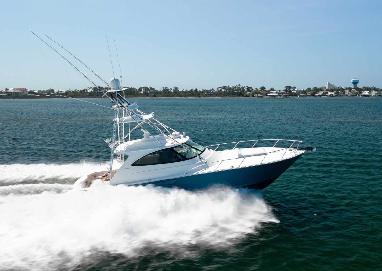 2018 Viking 52 Sport Tower