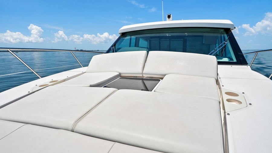 2025 Regal 38 Xo Photo