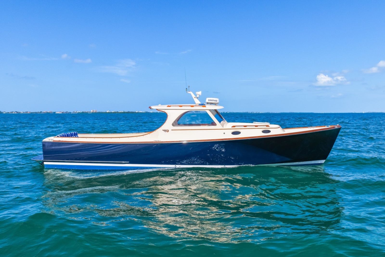 1998 Hinckley Picnic Boat 36