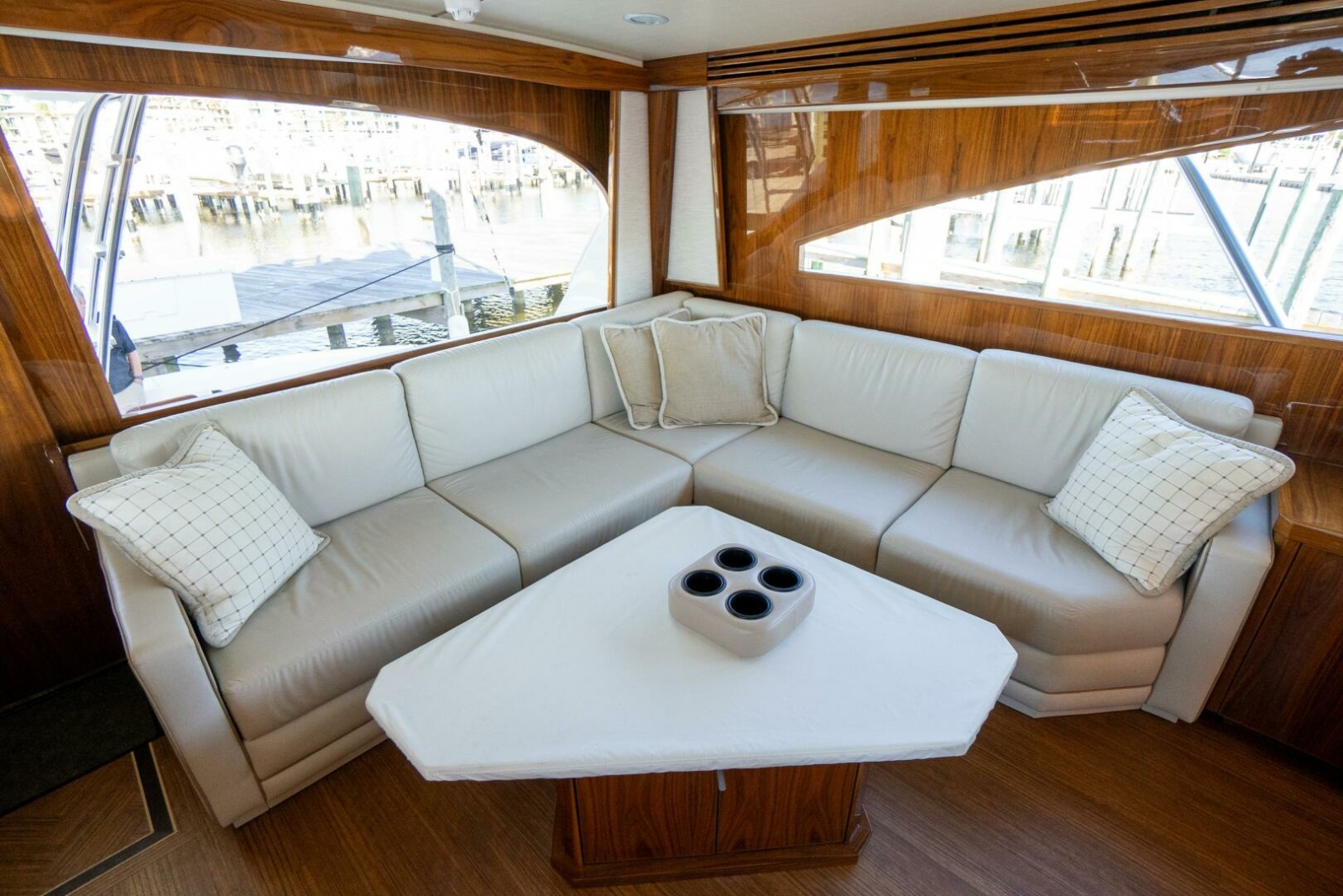 2021 Viking 72 Enclosed Bridge Photo
