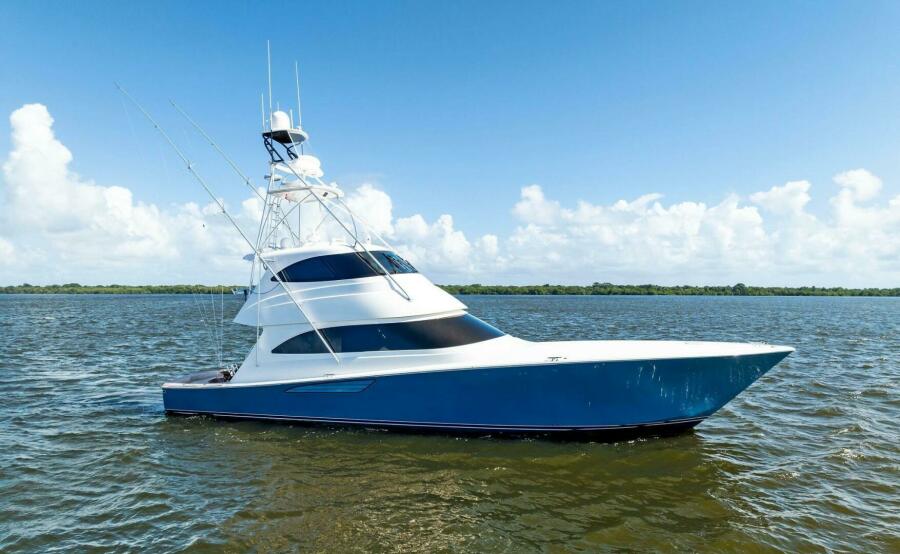 2015 Viking 66 Enclosed Bridge