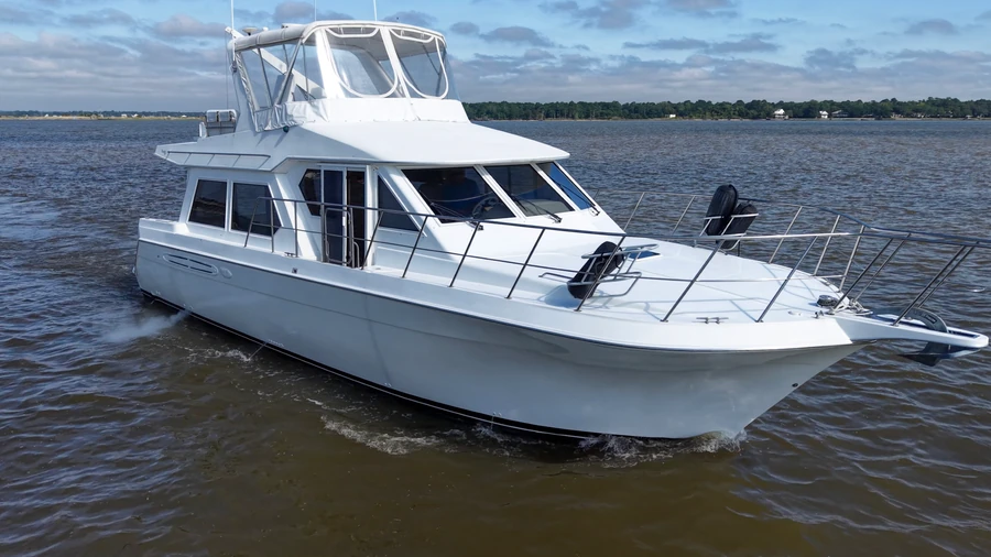 2001 Navigator 4800 Classic