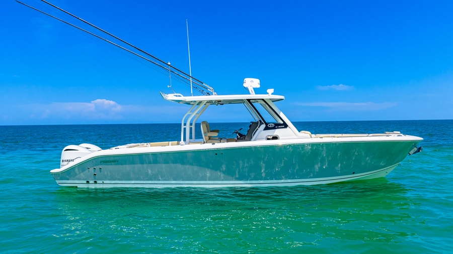 2019 Pursuit S 328