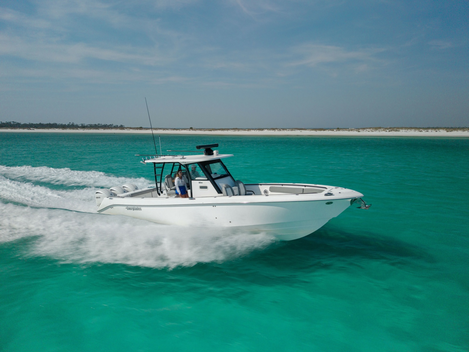 2023 Everglades 365 CC