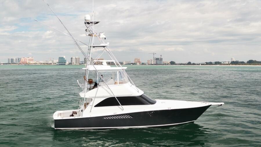 2003 Viking 45 Convertible