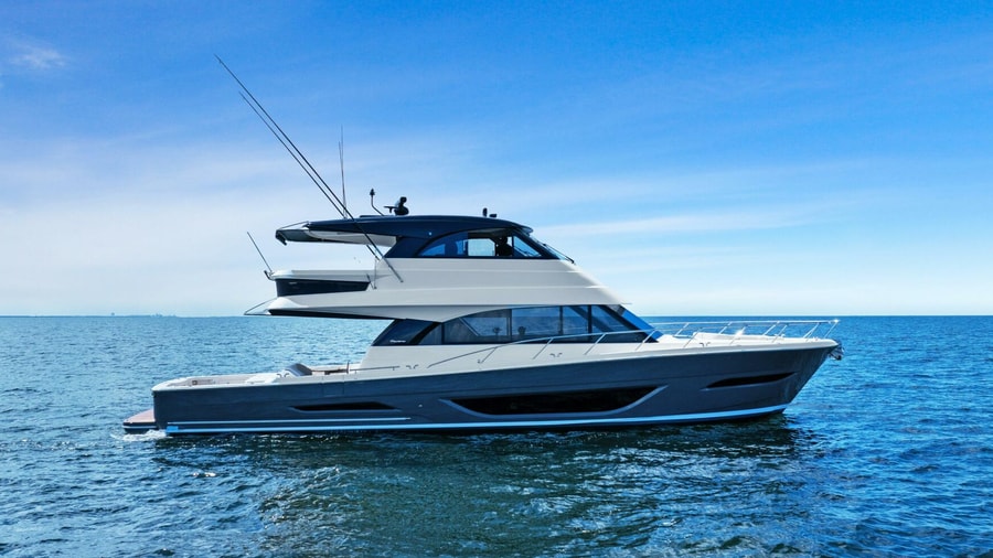 2025 Maritimo M600