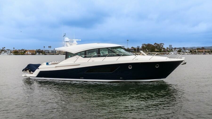 2017 Tiara 53 Coupe