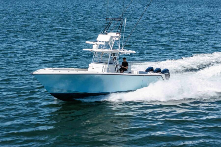 2018 SeaVee 370 Z