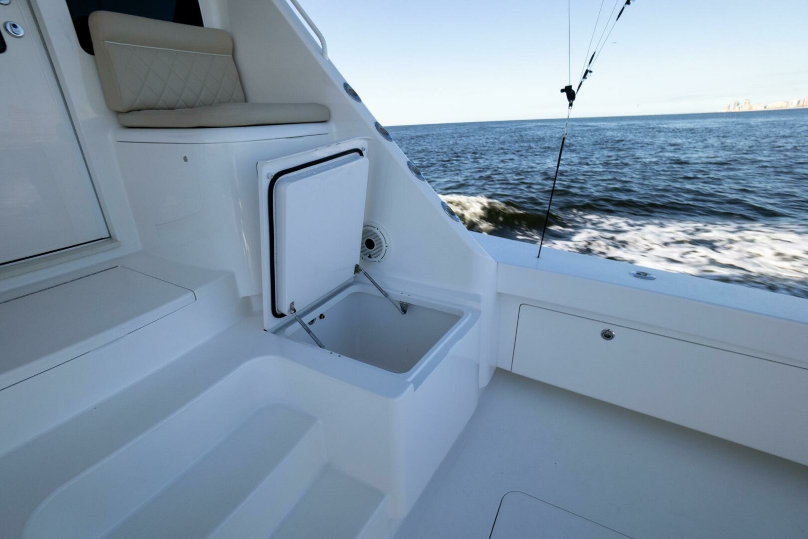 2021 Viking 72 Enclosed Bridge Photo