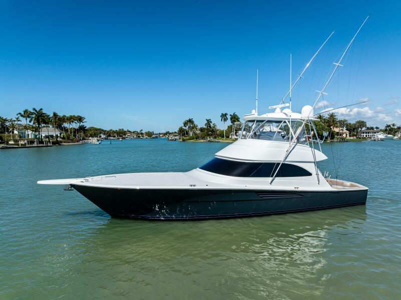2023 Viking 54 Convertible