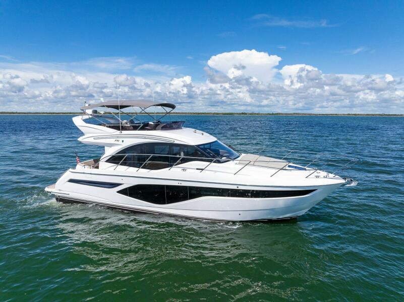 2025 Princess F50 Flybridge