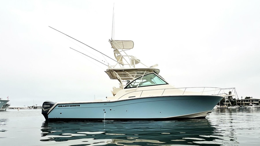 2018 Grady-White 370 Express