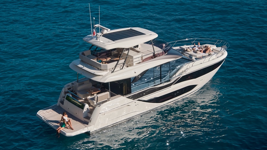 2027 Prestige F5.7