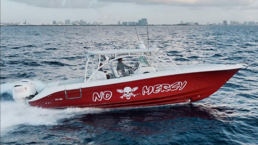 2013 HCB 42 Center Console