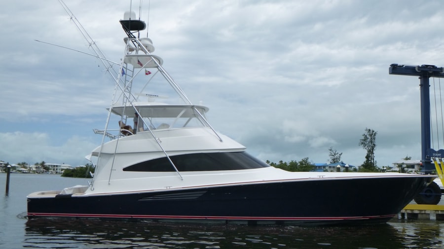 2022 Viking 68 Convertible
