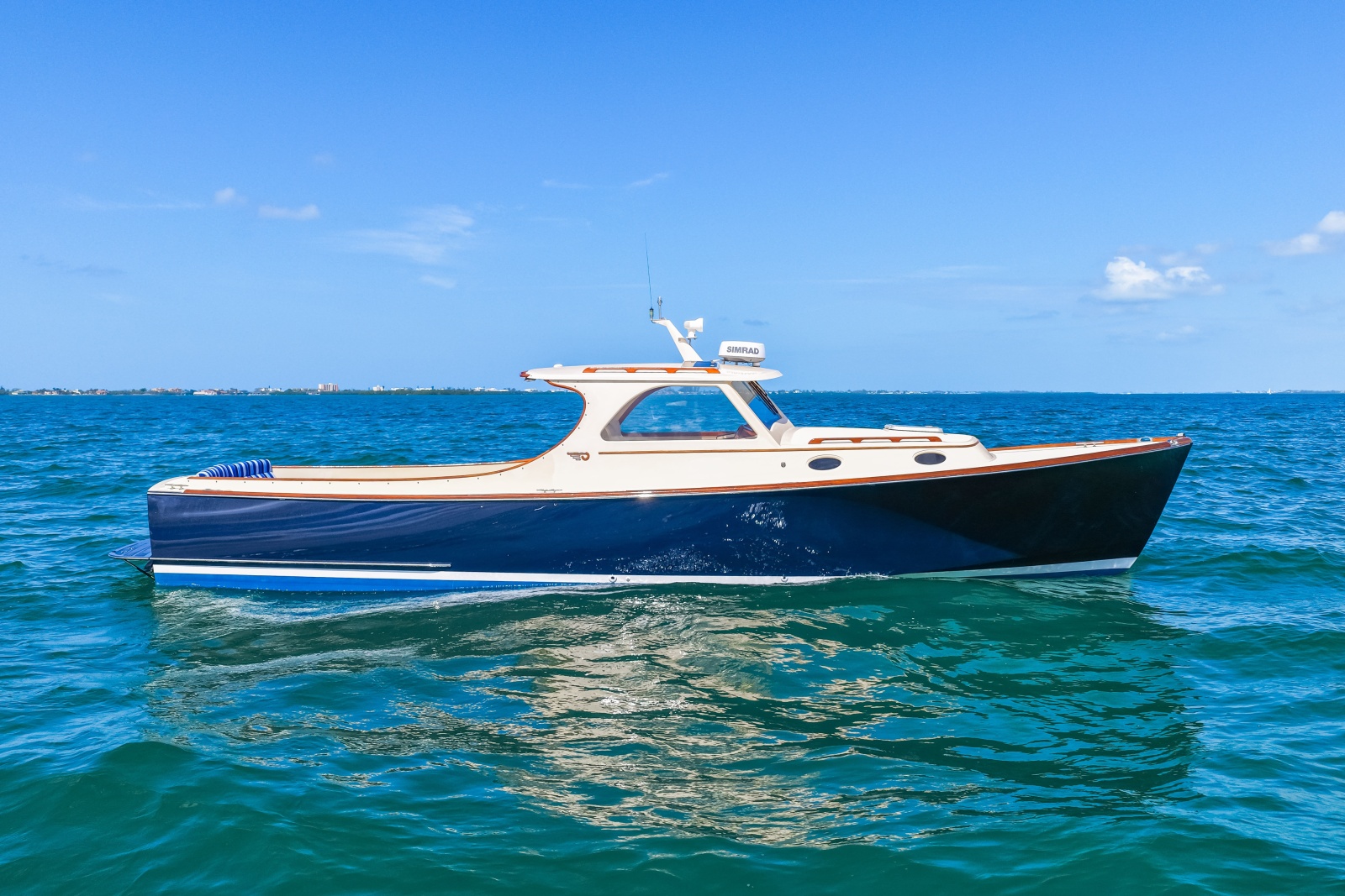 1998 Hinckley Picnic Boat 36