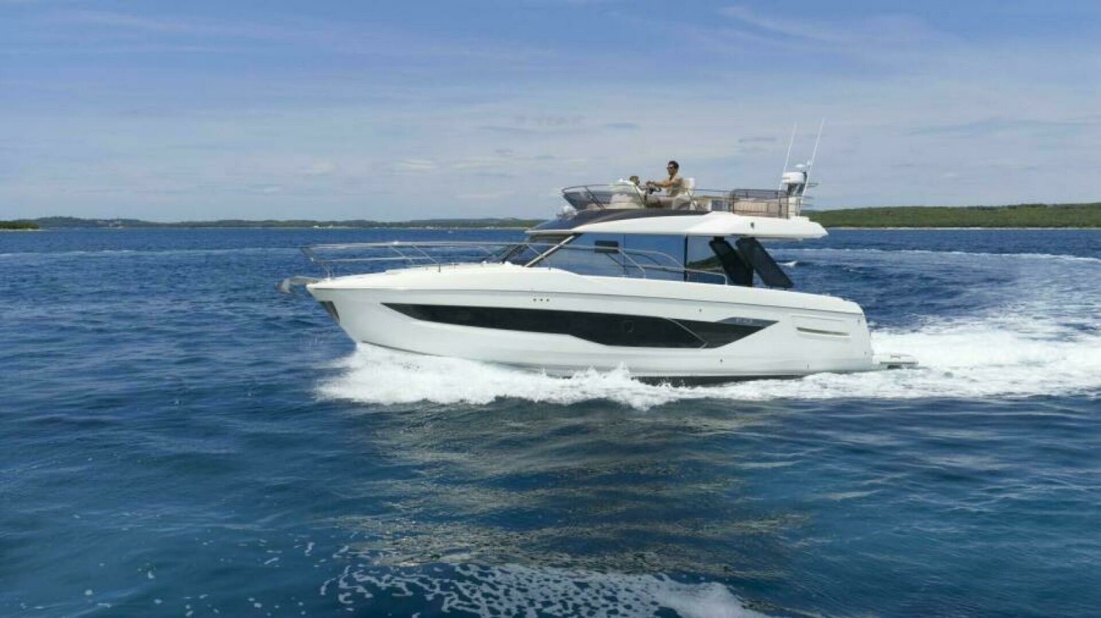 2027 Prestige F4.3