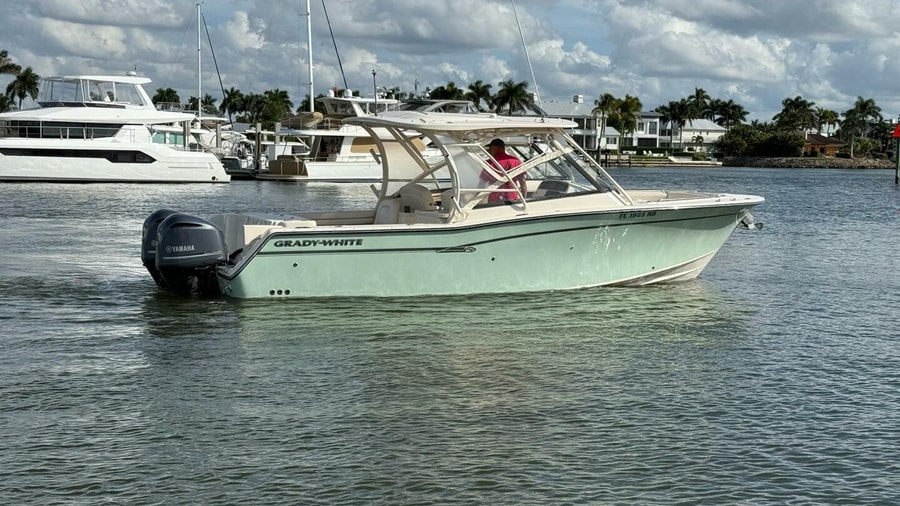 2016 Grady-White Freedom 307