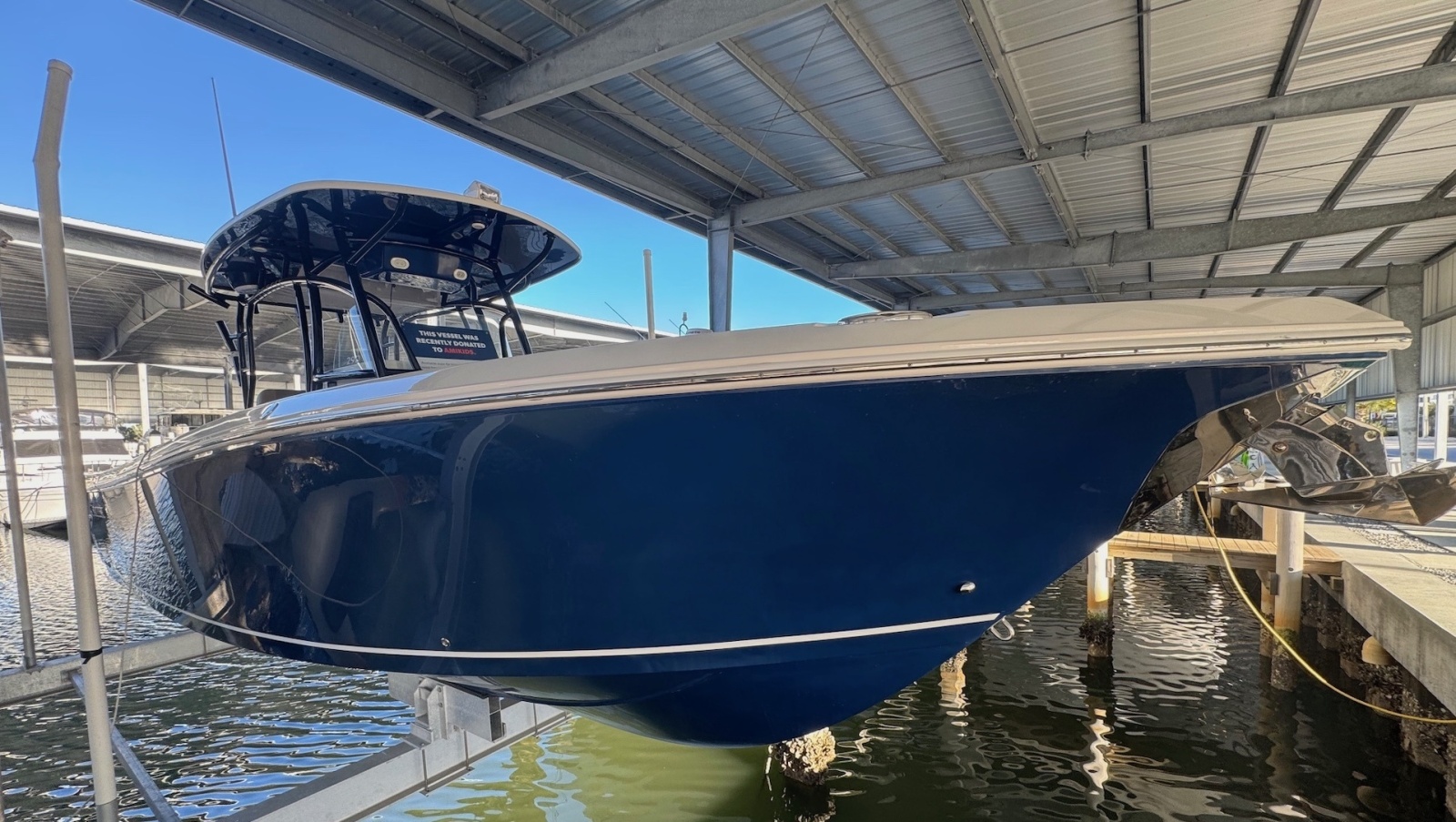 2021 Sailfish 29 Center Console