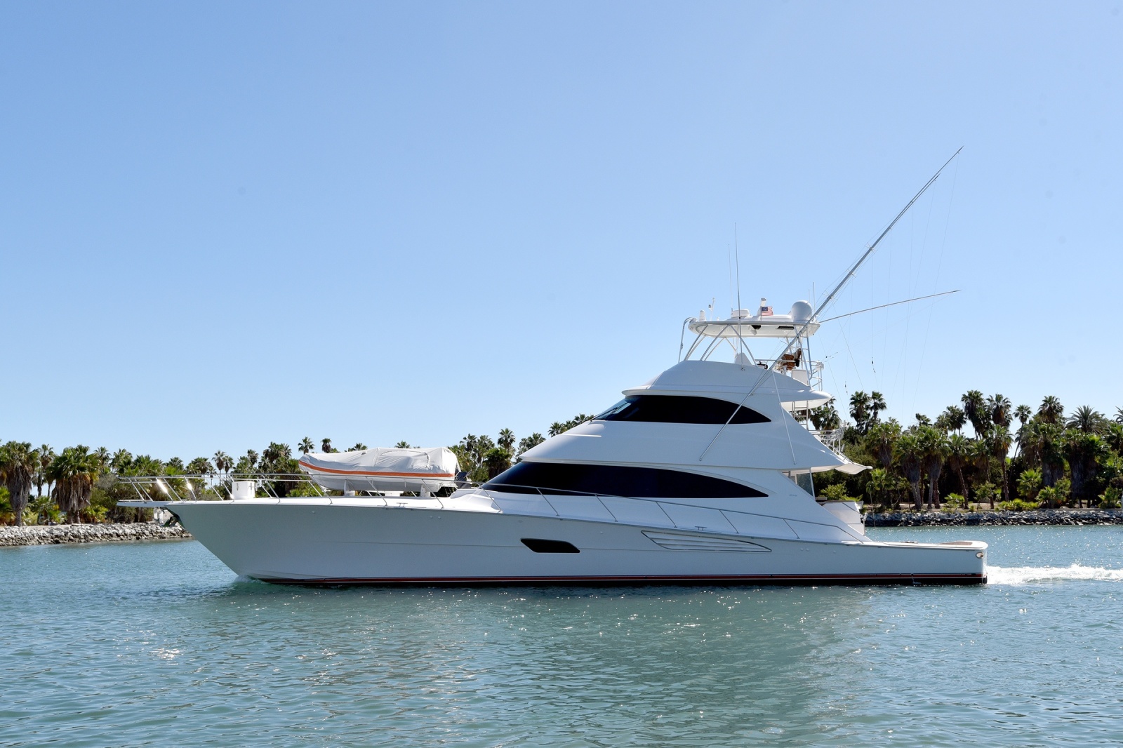 2024 Viking 90 Skybridge