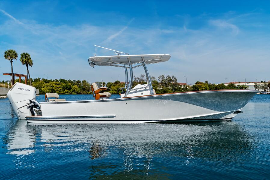 2024 Custom Center Console 26 High Ground Boa