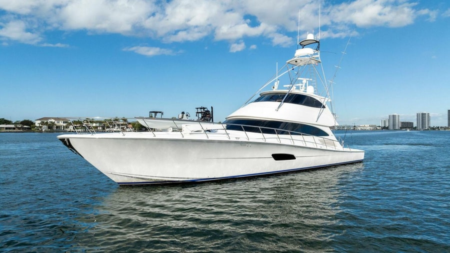 2017 Viking 92 Enclosed Bridge